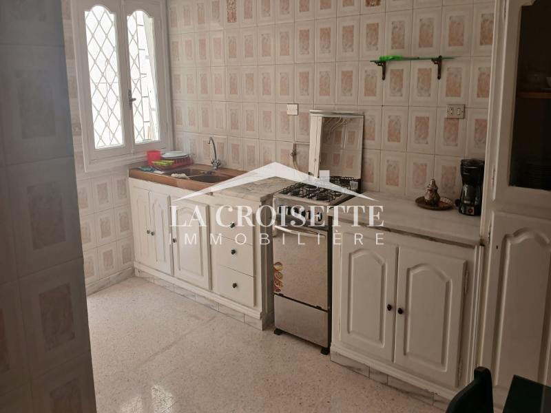 Rez-de-chaussée de villa S+2 meublé à La Marsa